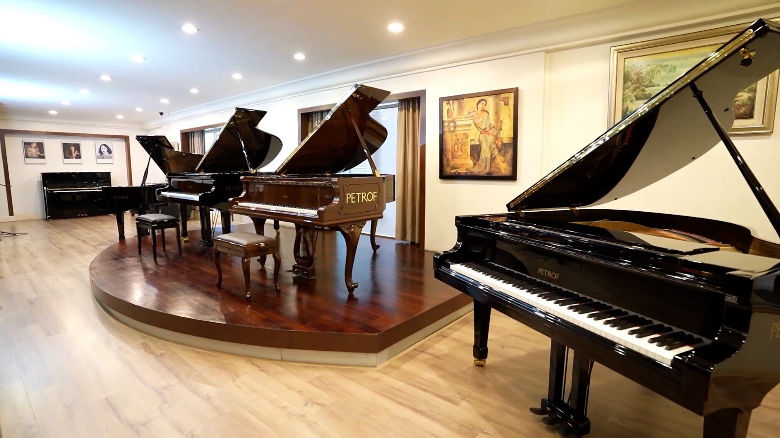 House of Piano
