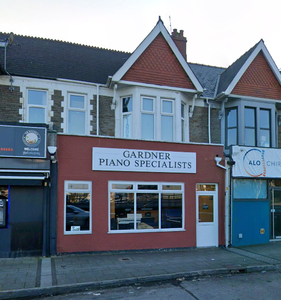 Gardners Pianos